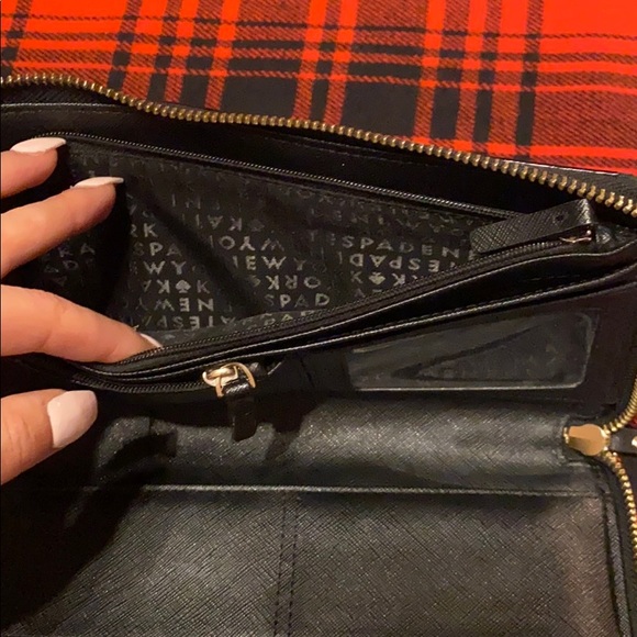 🛑SOLD🛑 Kate spade wallet - Picture 5 of 10